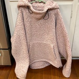 Victoria’s Secret Pink plush hoodie sz M